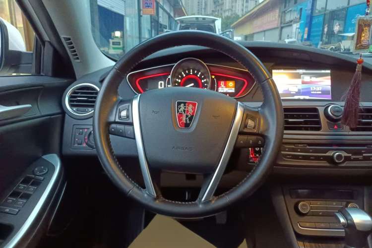 Used Roewe 550 2013 550S 1.8L Automatic Start-Zhen Edition Steering Wheel