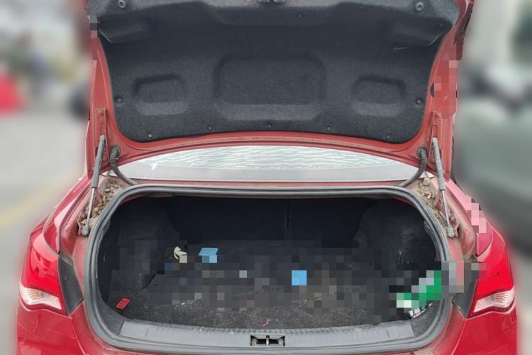 Used Roewe 550 2013 550S 1.8L Manual Qiyi Edition Trunk