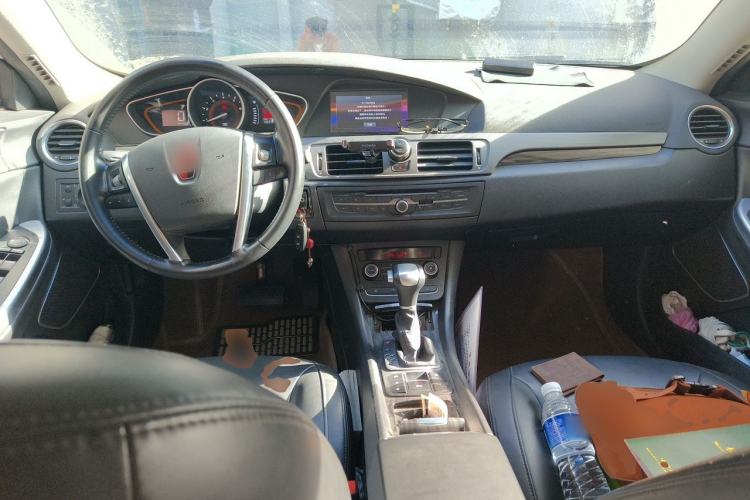 Used Roewe 550 2013 550S 1.8L Automatic Start-Zhen Edition Center Console