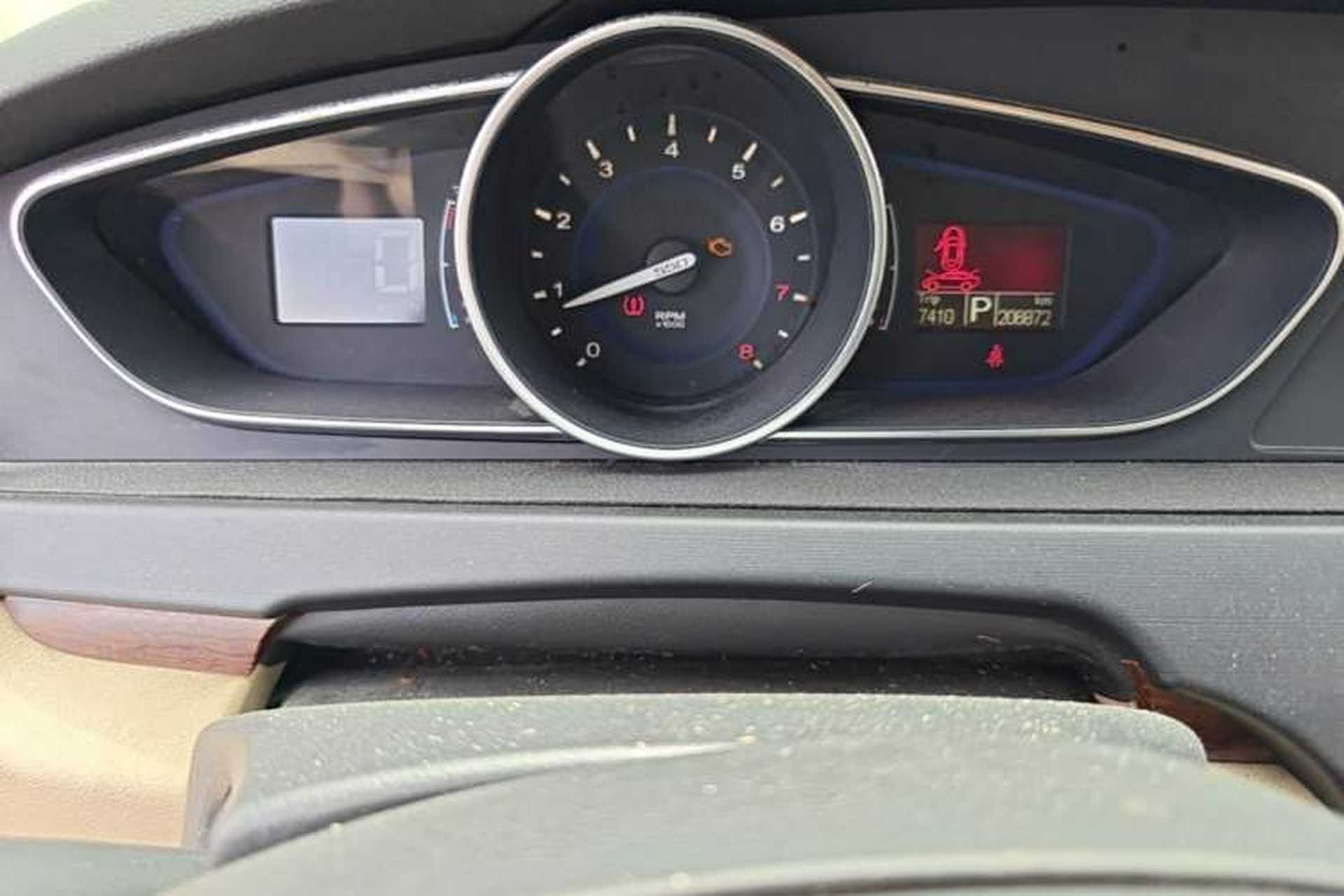 Used Roewe 550 2013 550S 1.8L Automatic Start-Zhen Edition Instrument Cluster