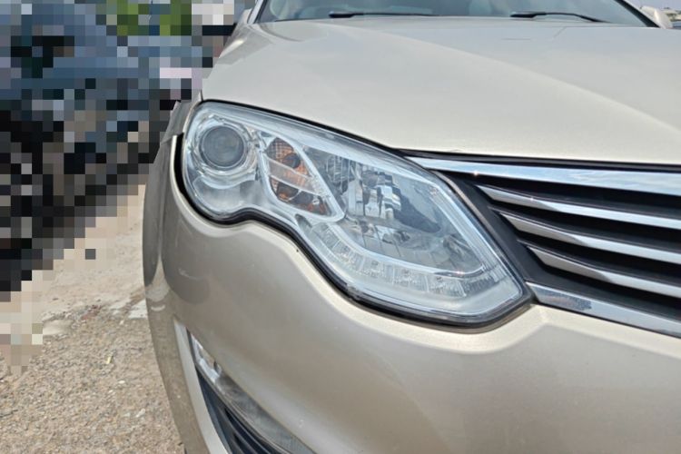 Used Roewe 550 2013 550S 1.8L Automatic Start-Zhen Edition Right Front Headlight