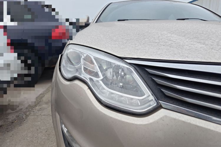 Used Roewe 550 2013 550S 1.8L Automatic Start-Zhen Edition Right Front Headlight