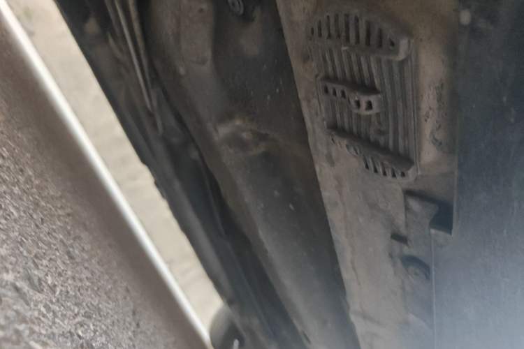 Used Roewe 550 2014 550S 1.8L Automatic Smart Selection Model Chassis Front Left