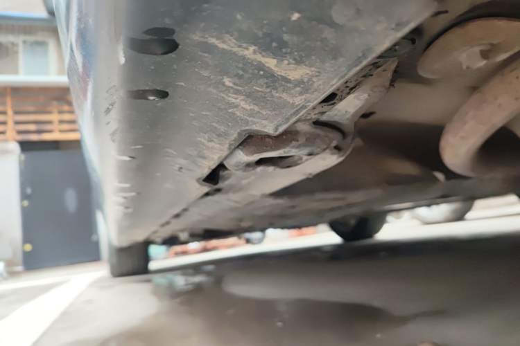 Used Roewe 550 2014 550S 1.8L Automatic Smart Selection Model Chassis Rear Left