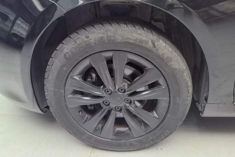 Used Roewe 550 2014 550S 1.8L Automatic Smart Selection Model Exterior 4