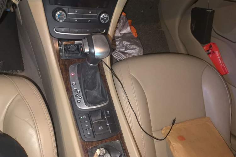 Used Roewe 550 2014 550S 1.8L Automatic Smart Selection Model Gear Lever