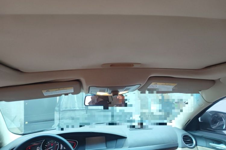 Used Roewe 550 2014 550S 1.8L Automatic Smart Selection Model Headliner