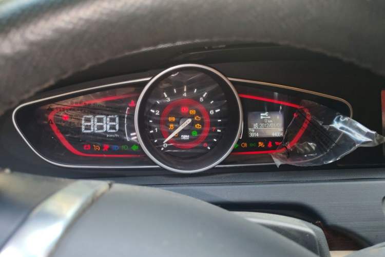 Used Roewe 550 2014 550S 1.8L Manual Smart Selection Model Instrument Cluster