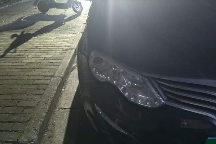 Used Roewe 550 2014 550S 1.8L Automatic Smart Selection Model Right Front Headlight