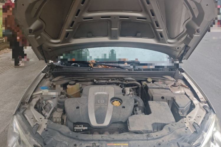 Used Roewe 550 2014 550S 1.8L Automatic Smart Selection Model Engine Bay