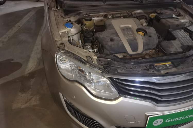 Used Roewe 550 2014 550S 1.8L Automatic Smart Selection Model Engine Bay Right