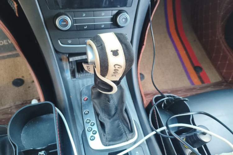Used Roewe 550 2014 550S 1.8L Automatic Smart Selection Model Gear Lever