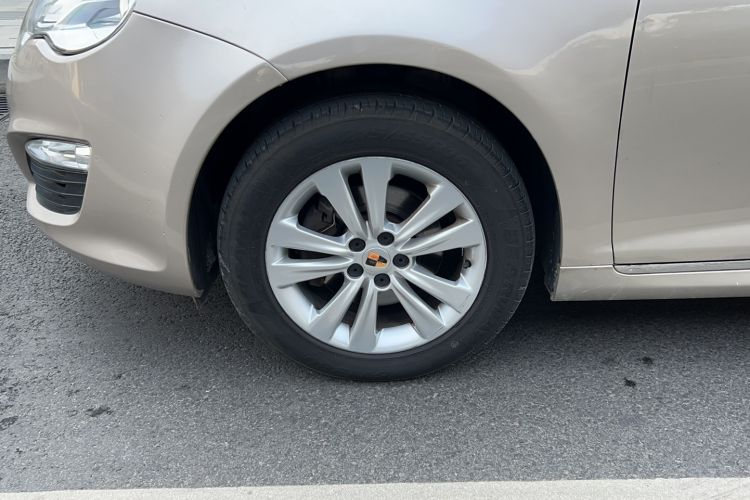 Used Roewe 550 2014 550S 1.8L Automatic Smart Selection Model Left Front Wheel Hub