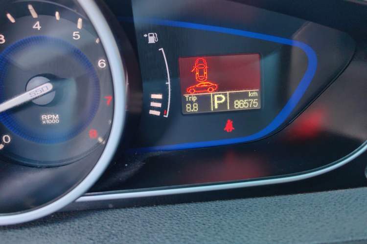 Used Roewe 550 2014 550S 1.8L Automatic Smart Selection Model Odometer Close Up