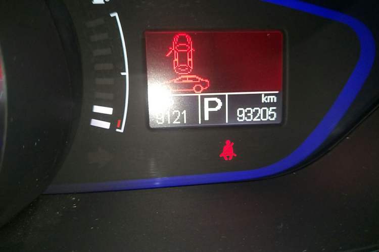 Used Roewe 550 2014 550S 1.8L Automatic Smart Selection Model Odometer Close Up