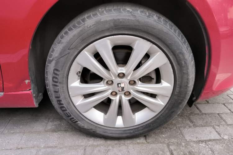 Used Roewe 550 2014 550S 1.8L Automatic Smart Selection Model Right Front Wheel Hub