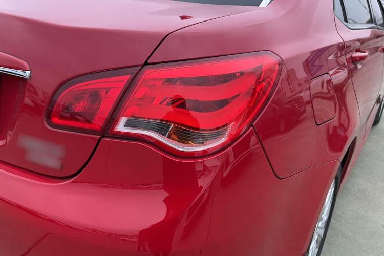 Used Roewe 550 2014 550S 1.8L Automatic Smart Selection Model Right Rear Taillight