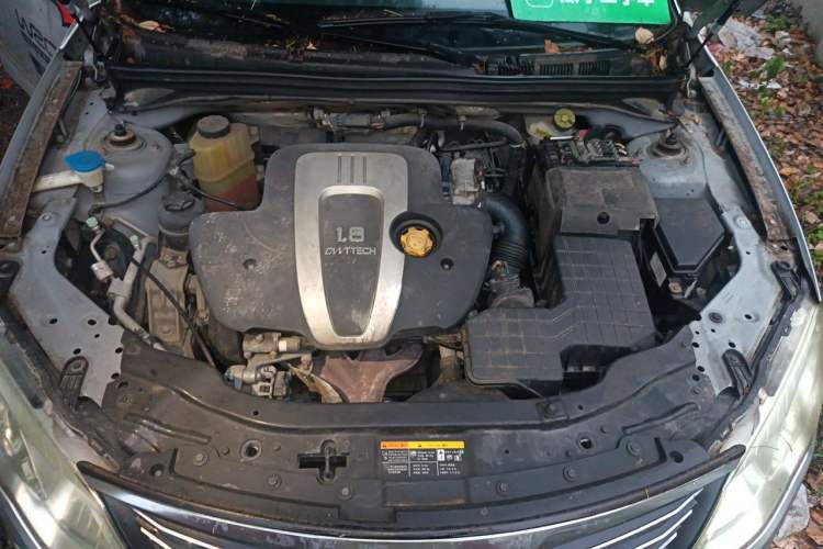 Used Roewe 550 2014 550S 1.8L Manual Smart Selection Model Engine Bay