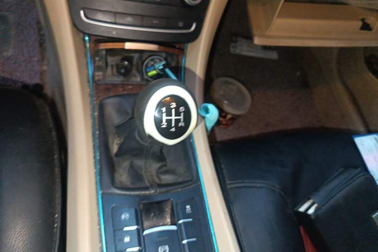 Used Roewe 550 2014 550S 1.8L Manual Smart Selection Model Gear Lever