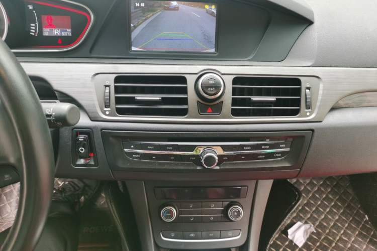 Used Roewe 550 2014 550S 1.8L Automatic Smart Selection Model Audio And AC Panel