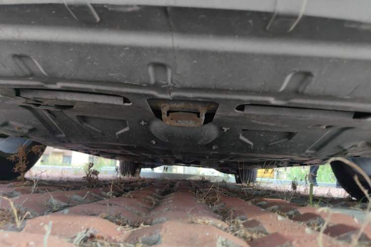 Used Roewe 550 2014 550S 1.8L Automatic Smart Selection Model Chassis Front