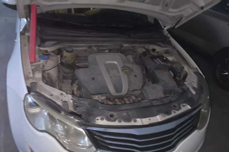 Used Roewe 550 2014 550S 1.8L Manual Smart Selection Model Engine Bay