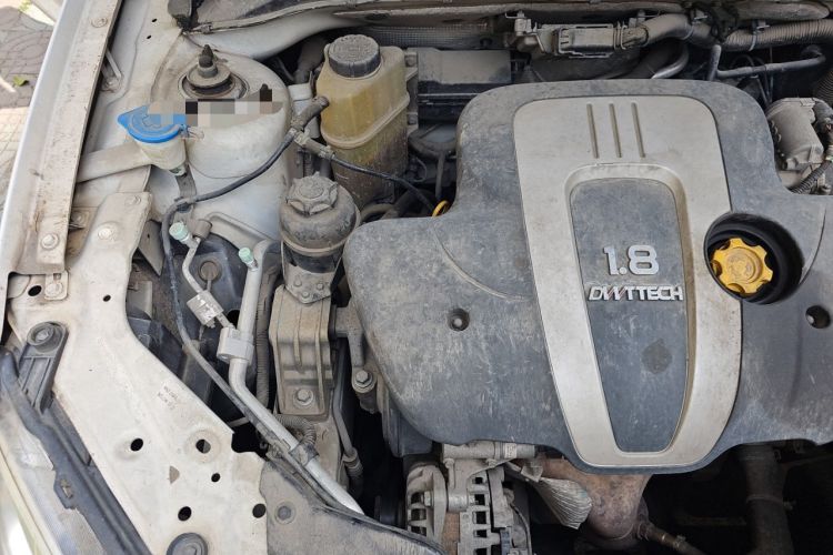 Used Roewe 550 2014 550S 1.8L Manual Smart Selection Model Engine Bay Right