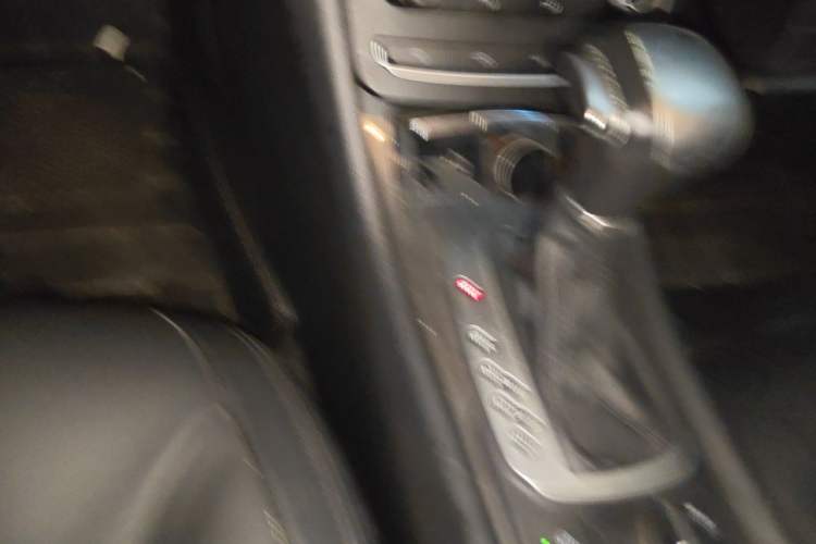 Used Roewe 550 2014 550S 1.8L Automatic Smart Selection Model Gear Lever