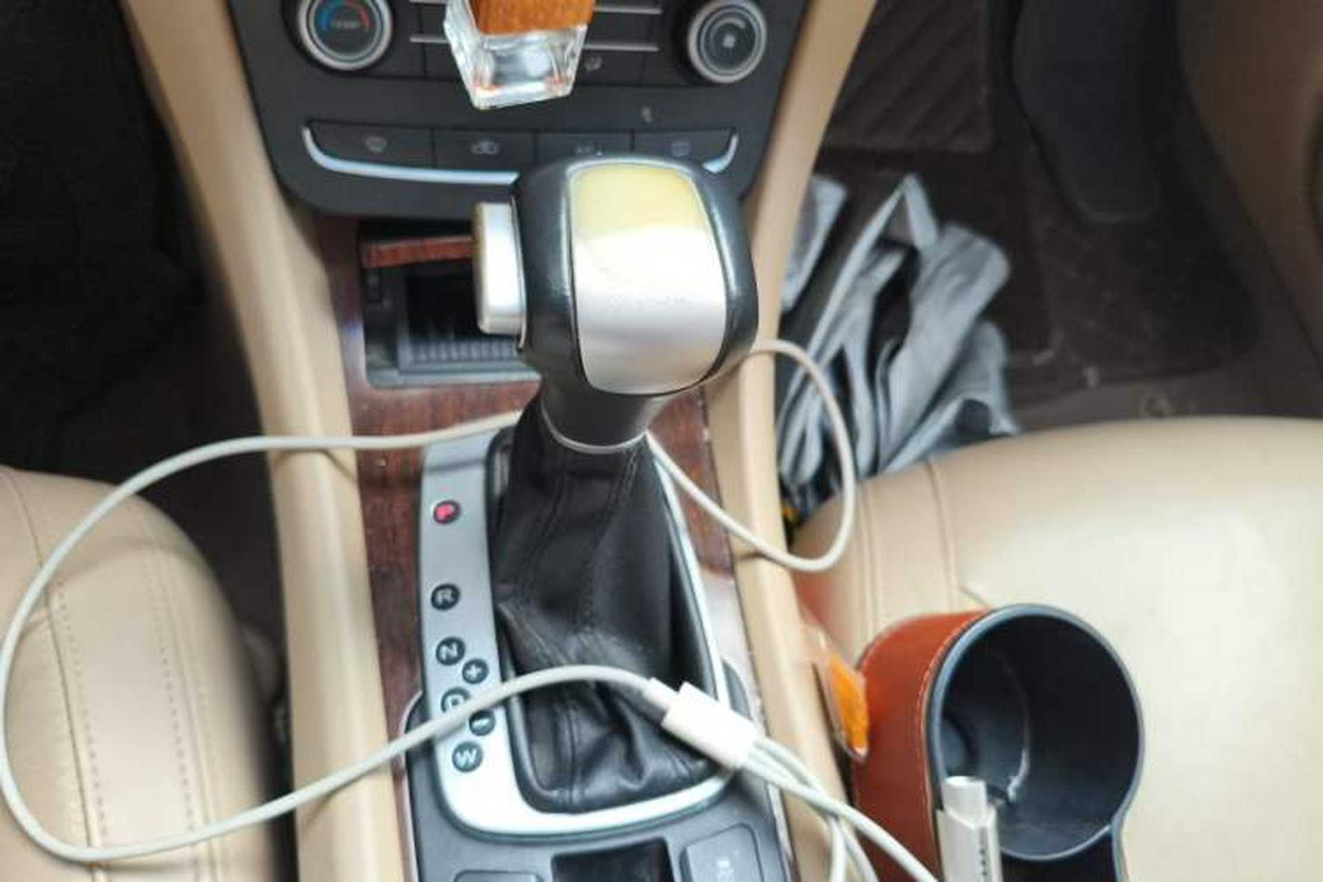 Used Roewe 550 2014 550S 1.8L Automatic Smart Selection Model Gear Lever