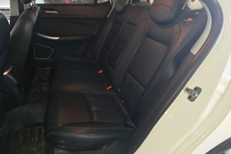 Used Roewe 550 2014 550S 1.8L Automatic Smart Selection Model Interior 4