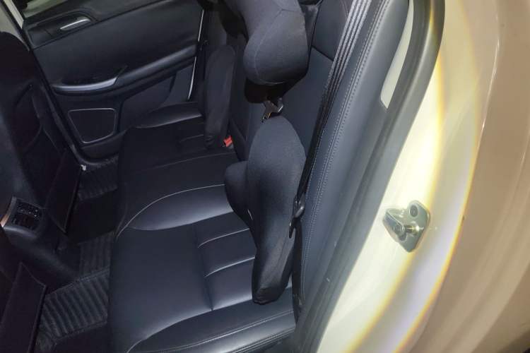 Used Roewe 550 2014 550S 1.8L Automatic Smart Selection Model Left Rear Seat
