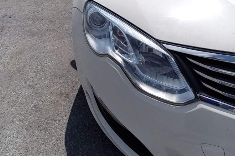 Used Roewe 550 2014 550S 1.8L Manual Smart Selection Model Right Front Headlight