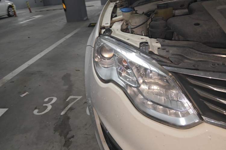 Used Roewe 550 2014 550S 1.8L Automatic Smart Selection Model Right Front Headlight