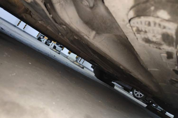 Used Roewe 550 2014 550S 1.8L Automatic Smart Selection Model Chassis Front Left