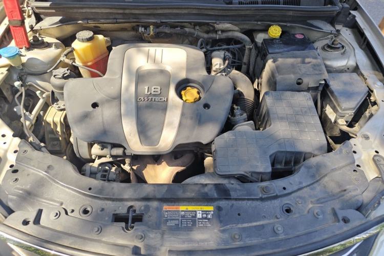 Used Roewe 550 2014 550S 1.8L Automatic Smart Selection Model Engine Bay