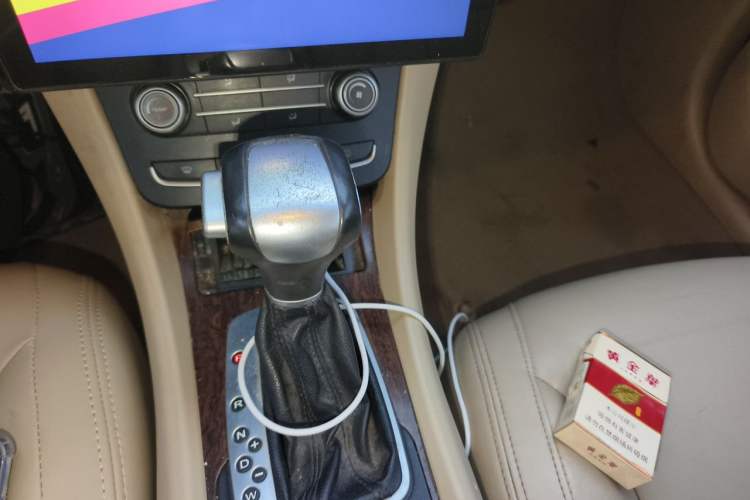 Used Roewe 550 2014 550S 1.8L Automatic Smart Selection Model Gear Lever