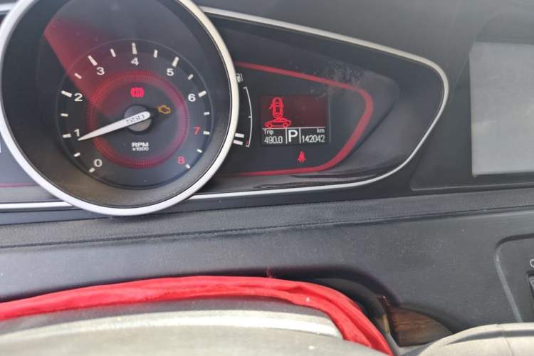 Used Roewe 550 2014 550S 1.8L Automatic Smart Selection Model Odometer Close Up