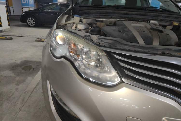 Used Roewe 550 2014 550S 1.8L Automatic Smart Selection Model Right Front Headlight