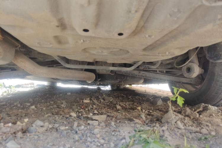 Used Roewe 750 2007 2.5L Regal AT Chassis Rear