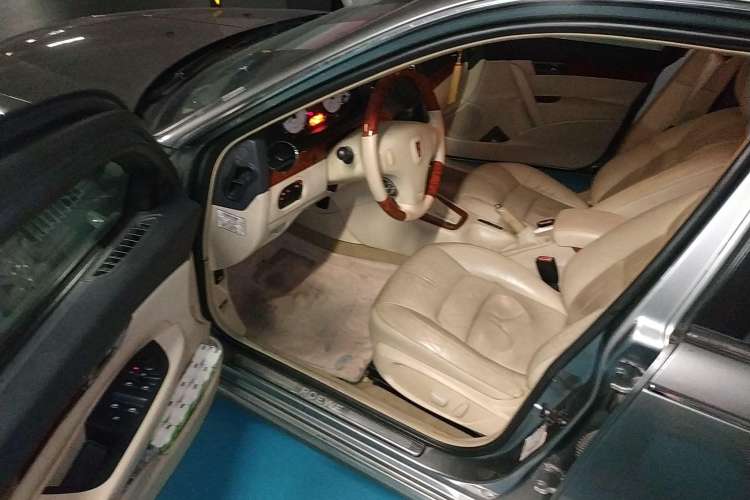 Used Roewe 750 2007 2.5L Luxury Edition AT Driver Seat