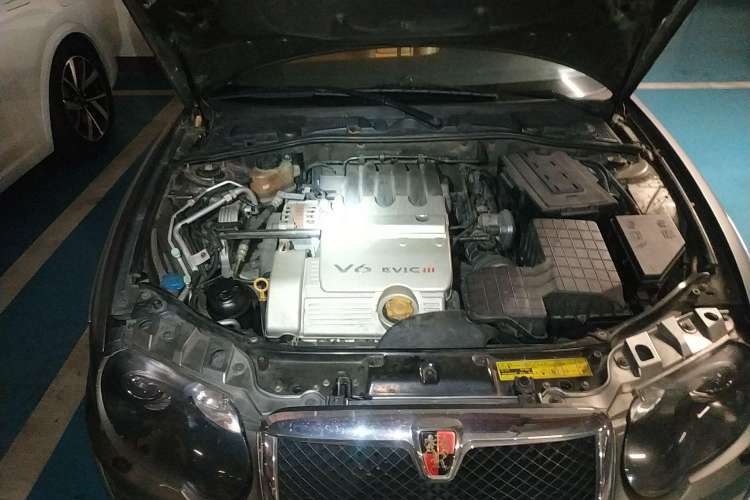 Used Roewe 750 2007 2.5L Luxury Edition AT Engine Bay