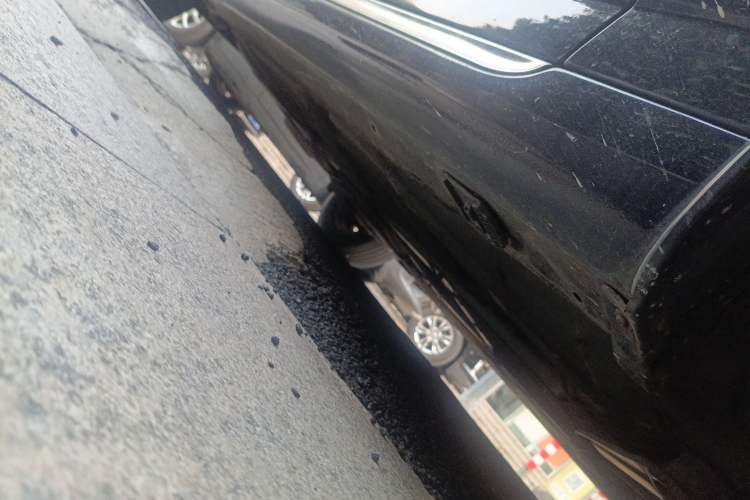 Used Roewe 750 2008 750S 1.8T Xunya Edition AT Chassis Front Right