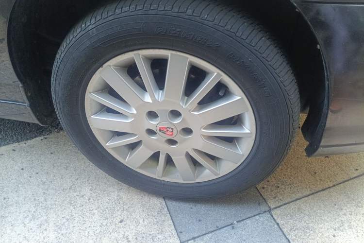 Used Roewe 750 2008 750S 1.8T Xunya Edition AT Right Front Wheel Hub