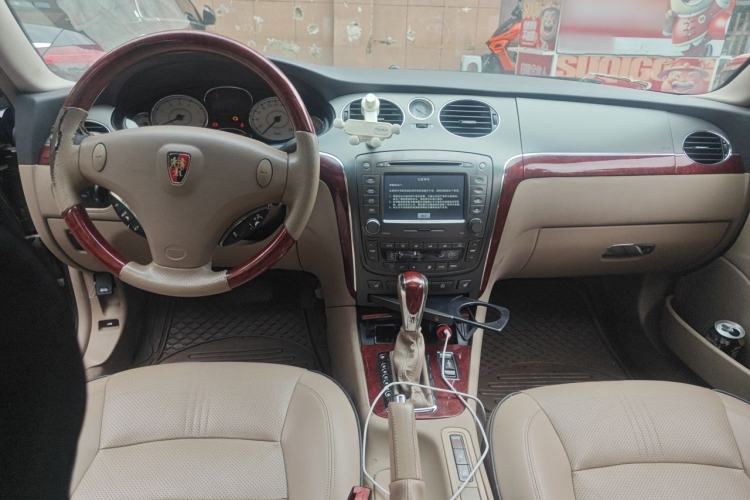 Used Roewe 750 2009 2.5L 750E NAVI Luxury Edition Center Console