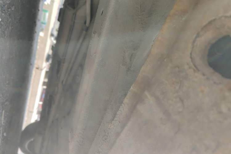 Used Roewe 750 2009 1.8T 750D NAVI Shangya Edition AT Chassis Front Left