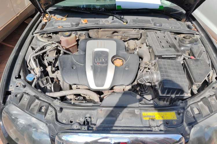 Used Roewe 750 2009 1.8T 750D NAVI Shangya Edition AT Engine Bay