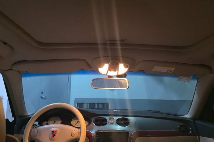 Used Roewe 750 2009 1.8T 750D NAVI Shangya Edition AT Headliner