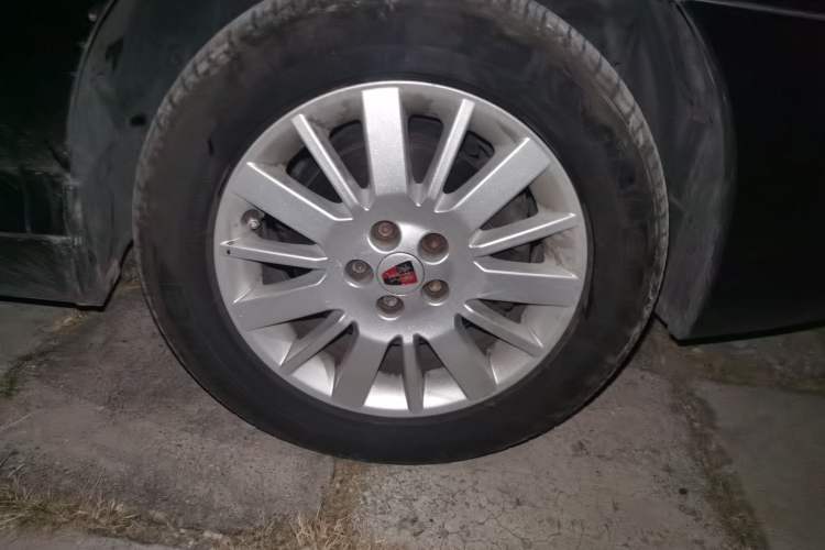 Used Roewe 750 2009 1.8T 750S Xunya Edition AT Right Front Wheel Hub