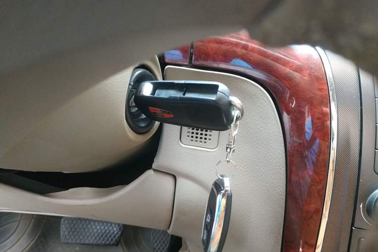Used Roewe 750 2009 1.8T 750D NAVI Shangya Edition AT Vehicle Key