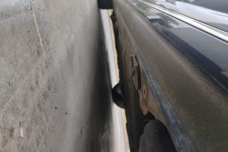 Used Roewe 750 2011 1.8T 750D NAVI Business Edition Automatic Transmission Chassis Rear Left